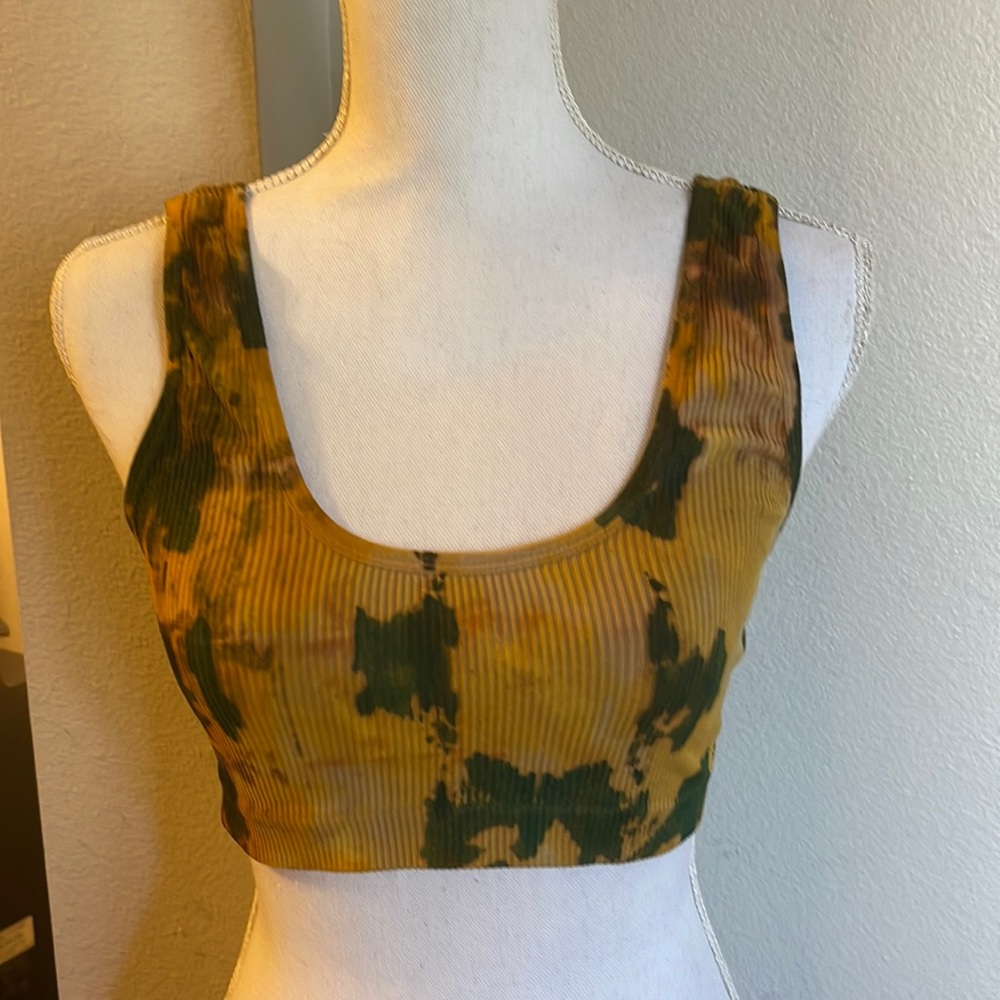 3/$30 🩵🩵Mustard yellow & brown crop top #81